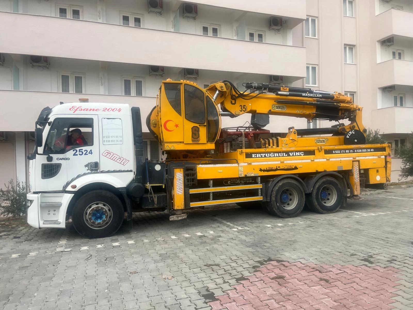 Kütahya Sepetli Vinç Kiralama